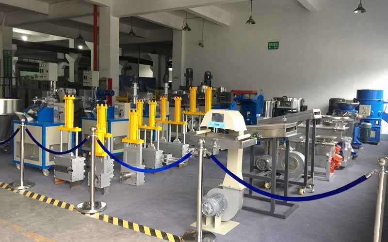 চীন NINGBO LVHUA PLASTIC &amp; RUBBER MACHINERY INDUSTRIAL TRADE CO.,LTD. সংস্থা প্রোফাইল